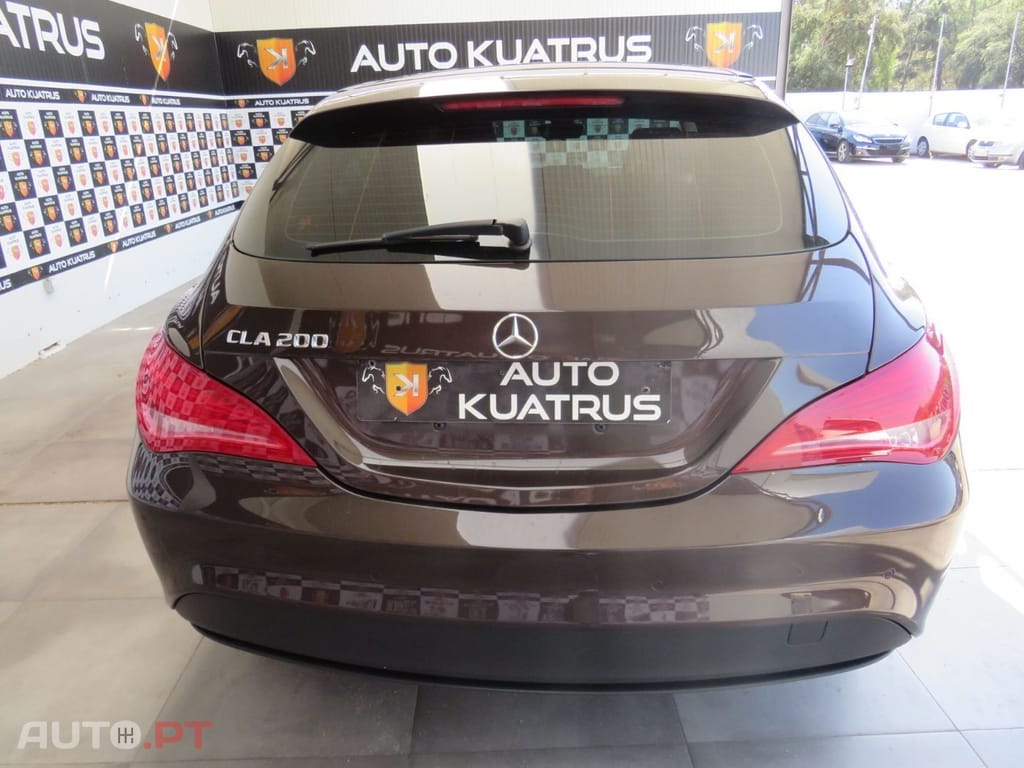 Mercedes-Benz CLA 200 d Shooting Brake Urban Aut.