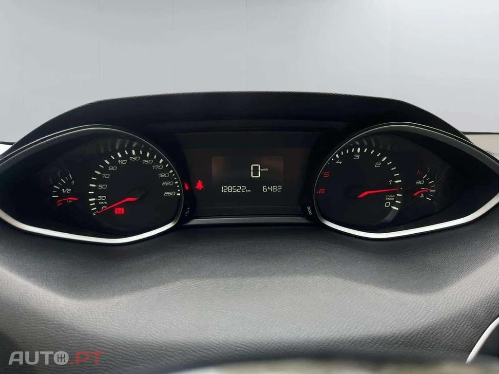 Peugeot 308 SW 1.5 HDI STYLE EAT8