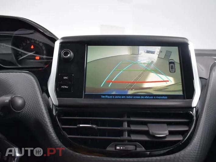 Peugeot 2008 1.5 BlueHDi Style