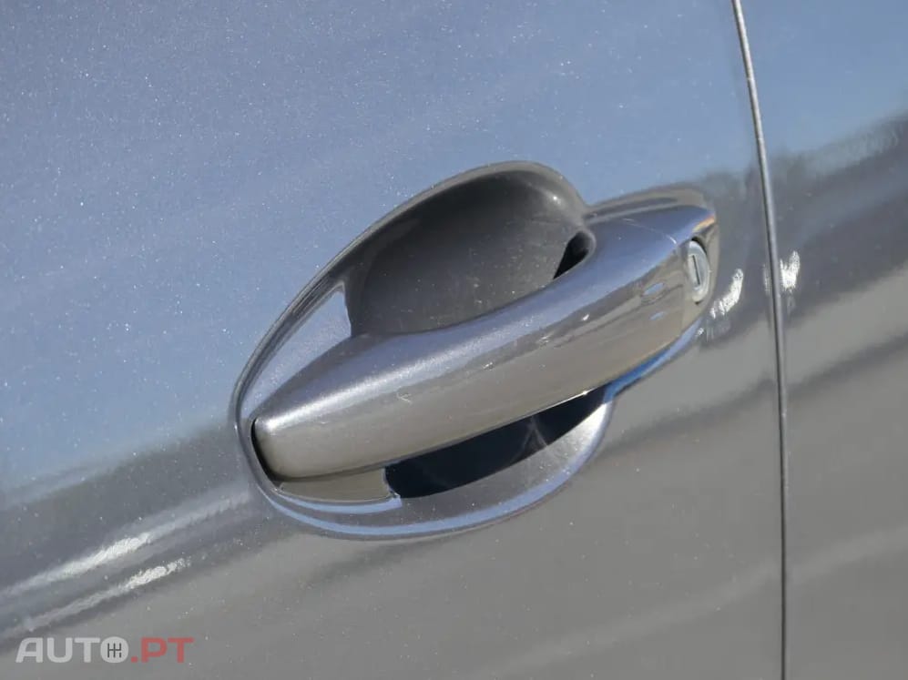 Peugeot 3008 1.5 BlueHDi GT EAT8
