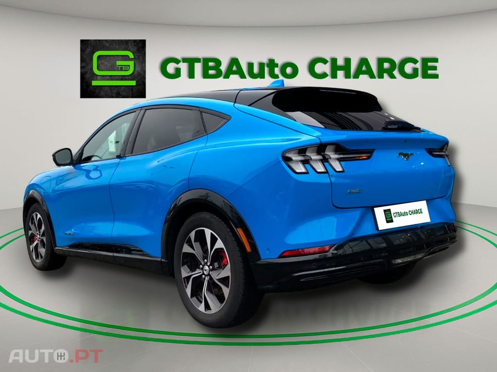 Ford Mustang Mach-E AWD I.V.A DEDUTÍVEL