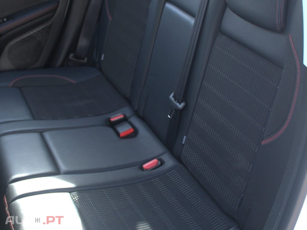 Peugeot 2008 1.2 PureTech GT Line