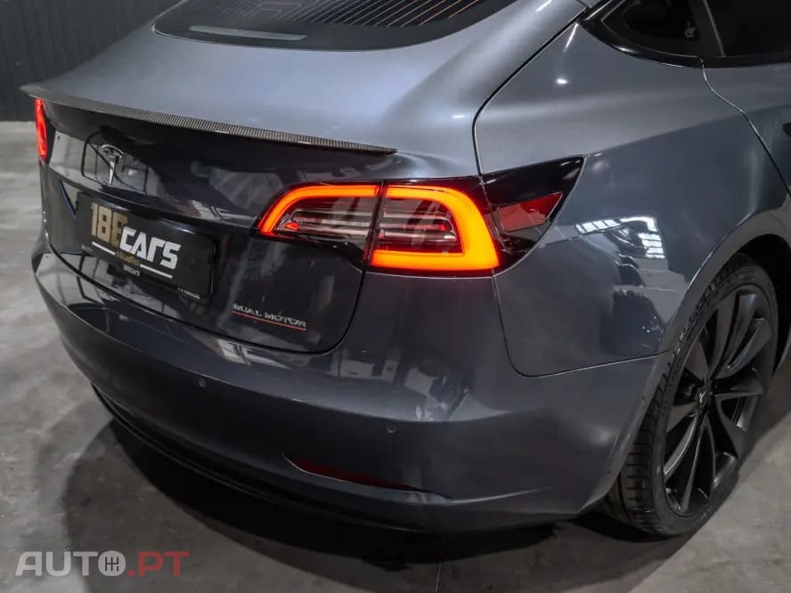 Tesla Model 3 Performance Dual Motor AWD