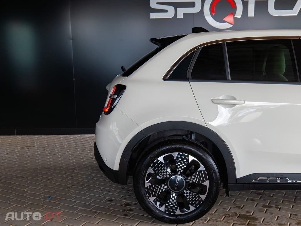 Fiat 600 1.2 Híbrido La Prima