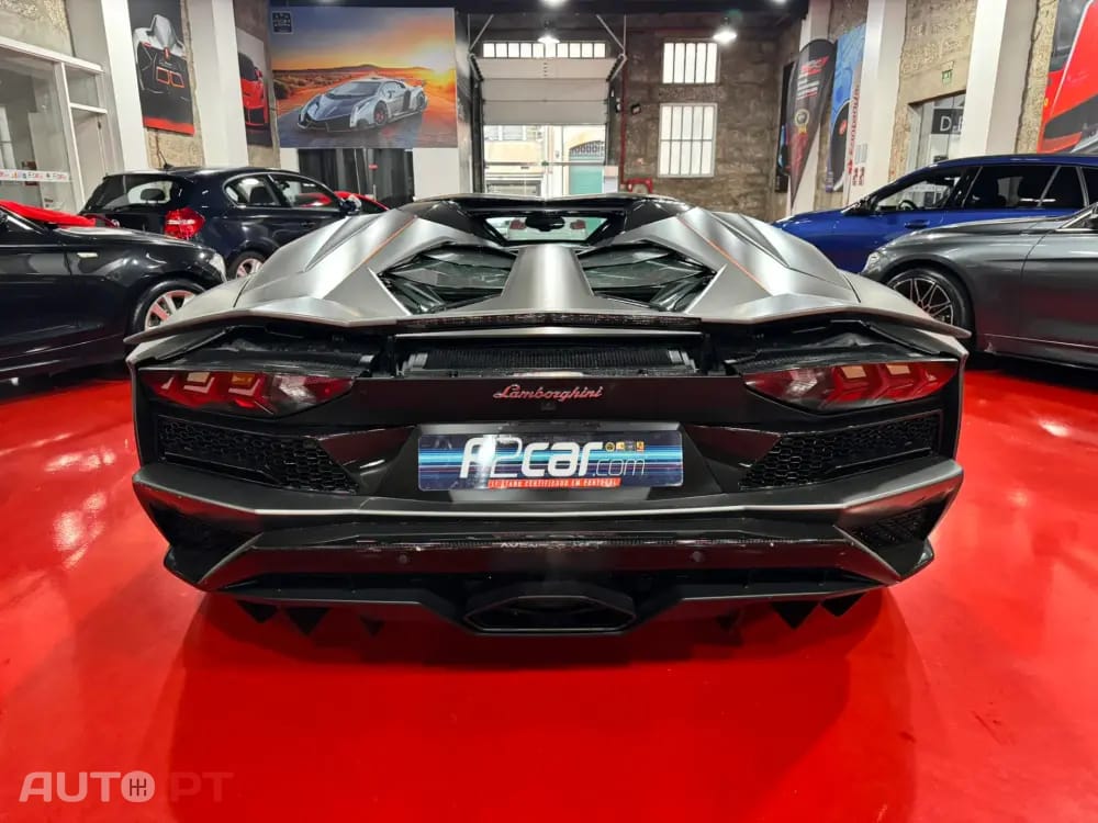 Lamborghini Aventador S