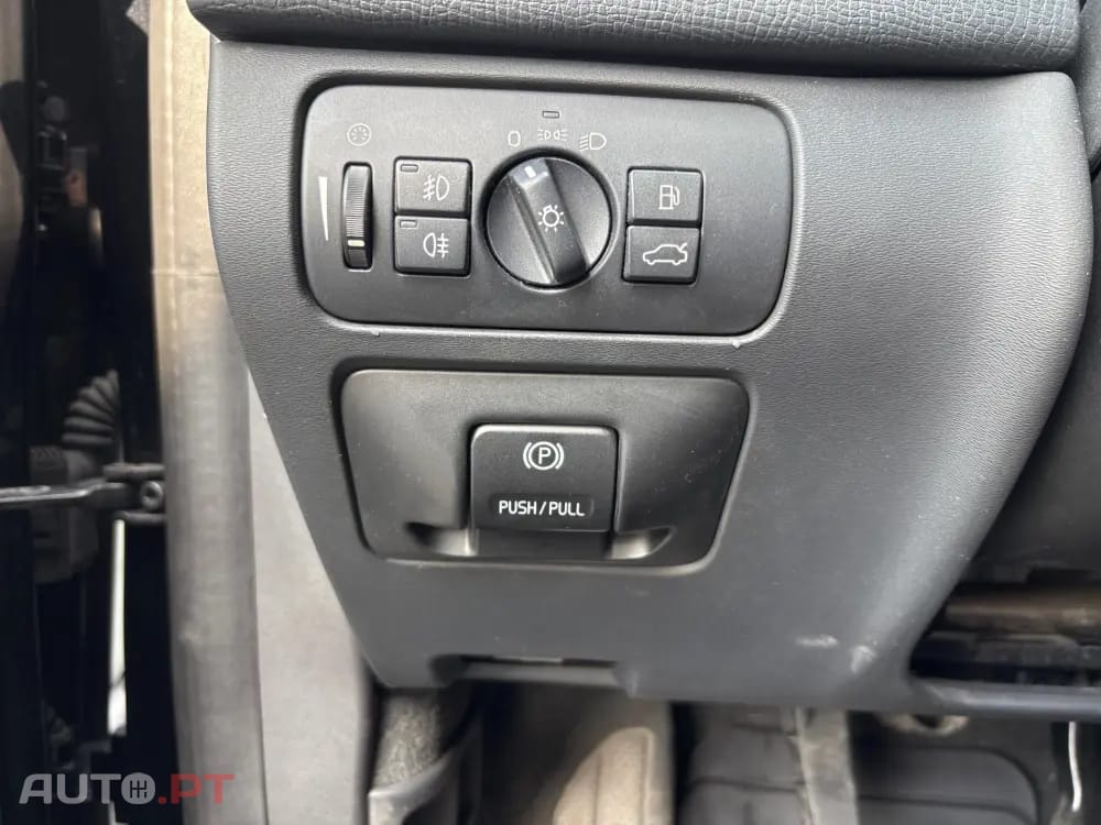 Volvo XC60 2.4 D Drive Momentum