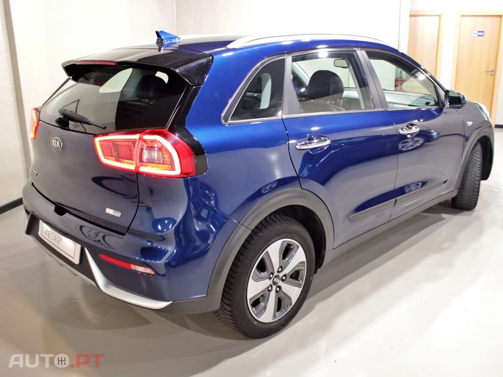 Kia Niro 1.6 GDi HEV Urban