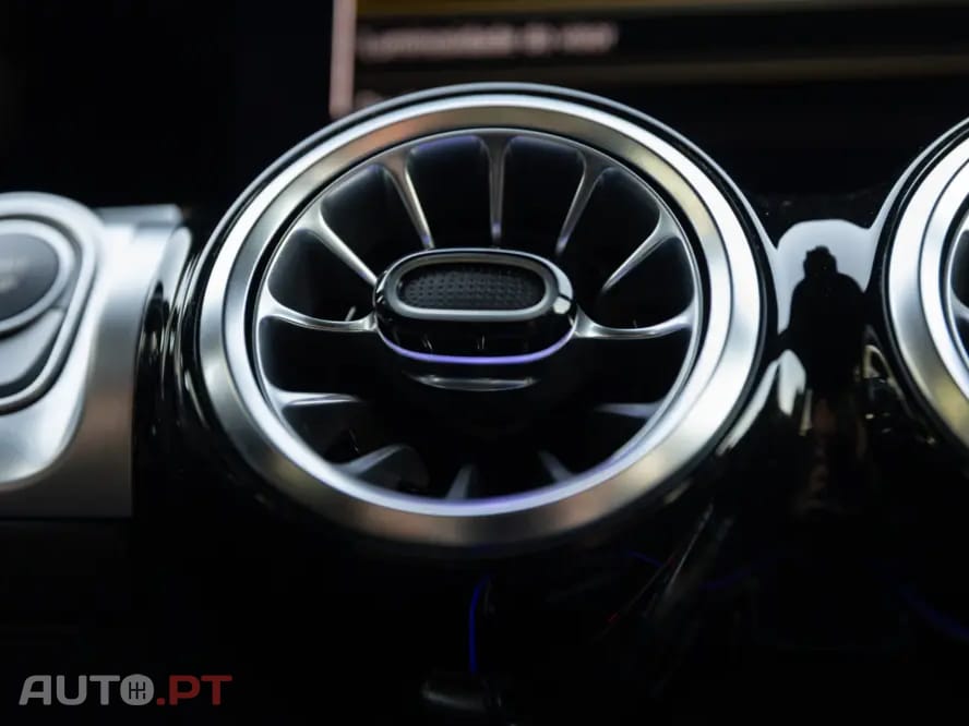 Mercedes-Benz EQB 300 4Matic AMG Line