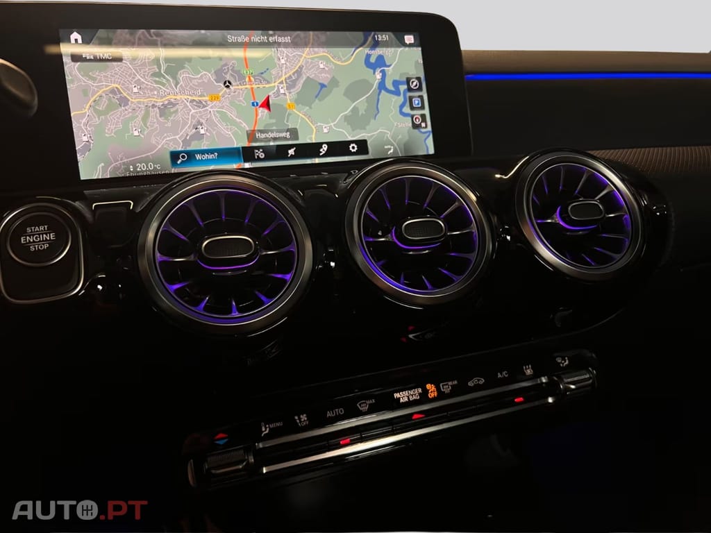 Mercedes-Benz A 250 I.V.A DEDUTIVEL AMG Pack NIGHT