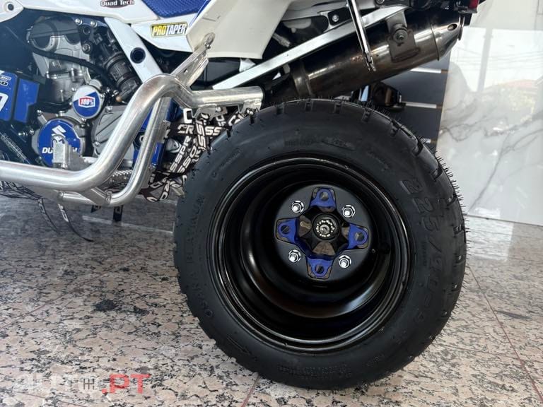 Suzuki LT-R 450