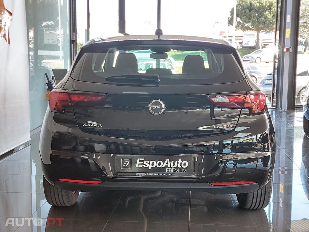 Opel Astra 1.0 Turbo S&S Edition