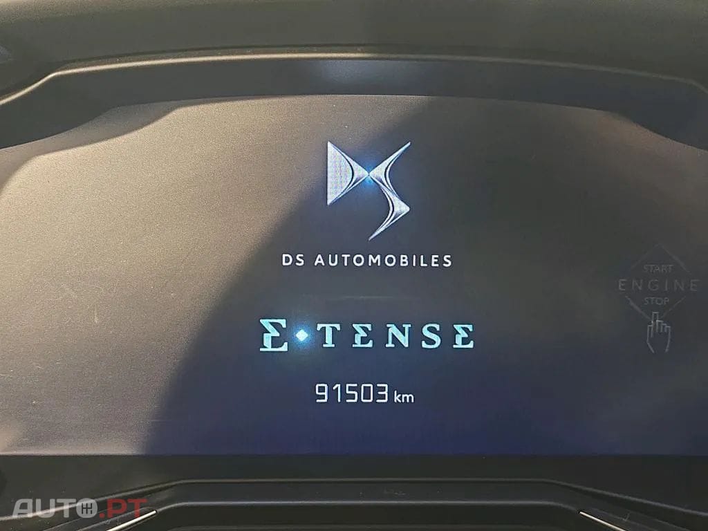 DS DS7 Crossback E-Tense Performance Line EAT8