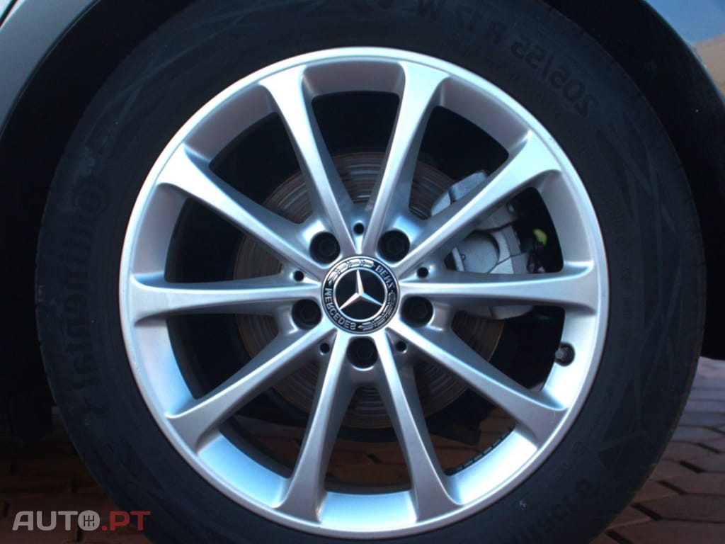 Mercedes-Benz A 180 d Business Solutions Aut.