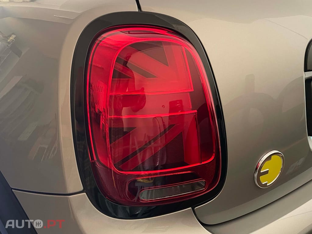 MINI Electric COOPER SE