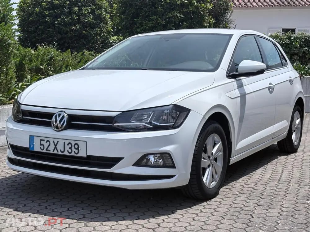 Volkswagen Polo 1.0 Confortline