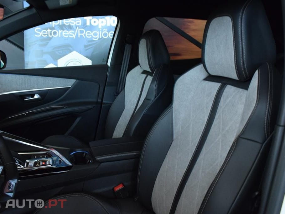 Peugeot 3008 1.6 Hybrid4 GT e-EAT8