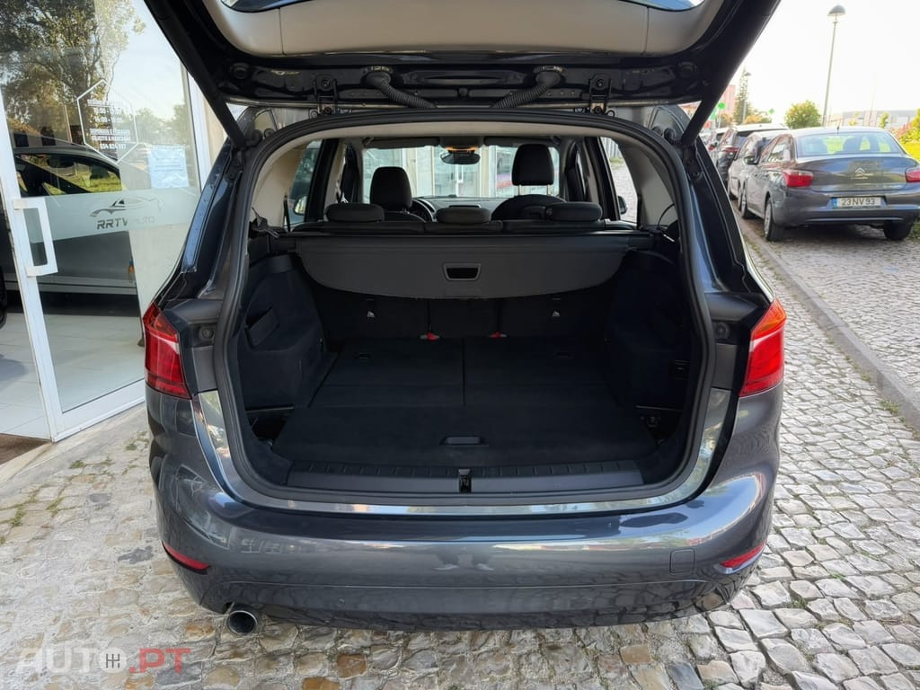 BMW 216 d 7L Advantage