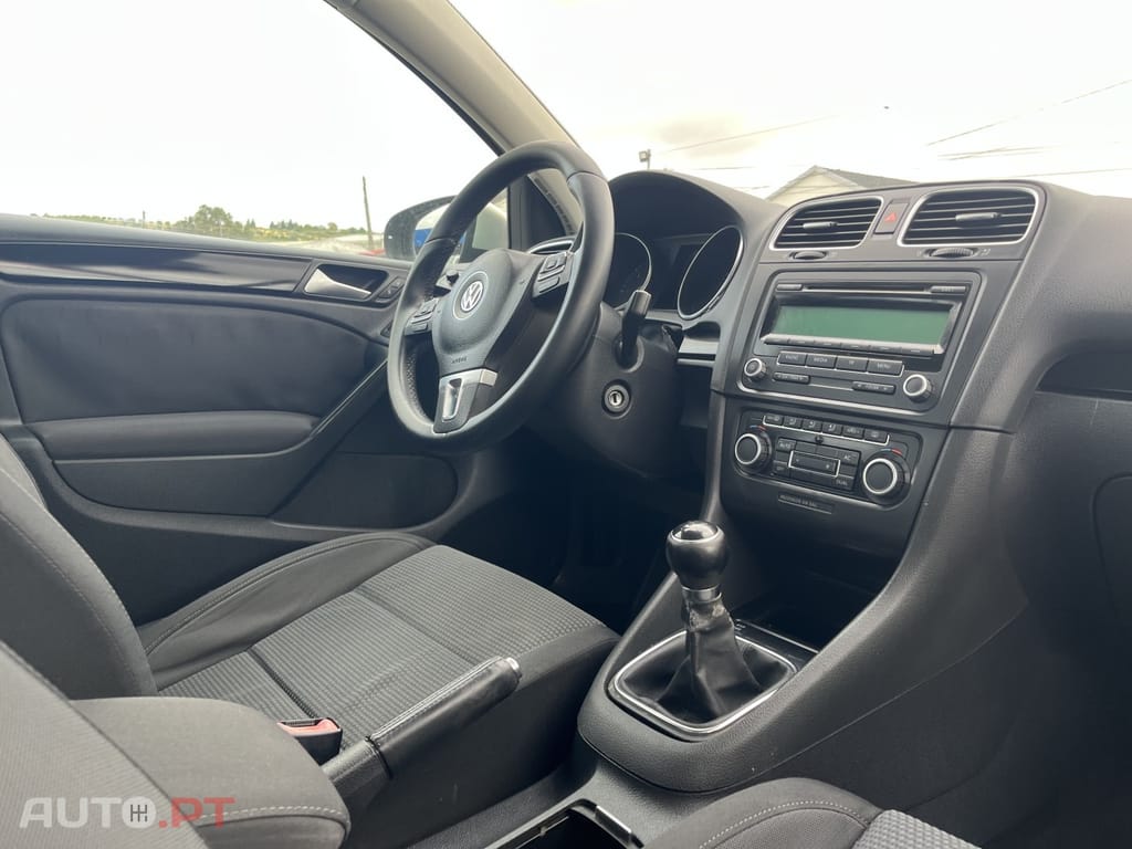 Volkswagen Golf 2.0 TDi Confortline