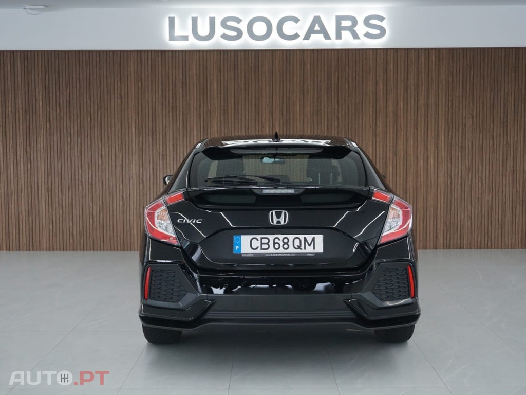 Honda Civic 1.0 i-VTEC Elegance