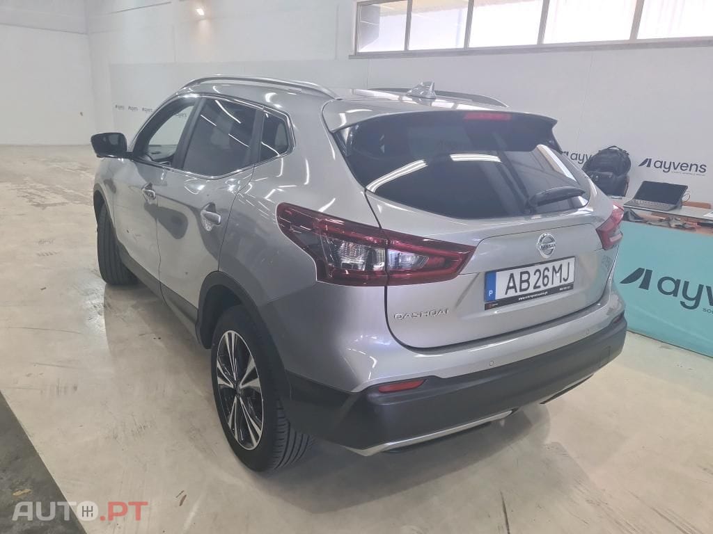 Nissan Qashqai 1.5 dCi N-Connecta J18