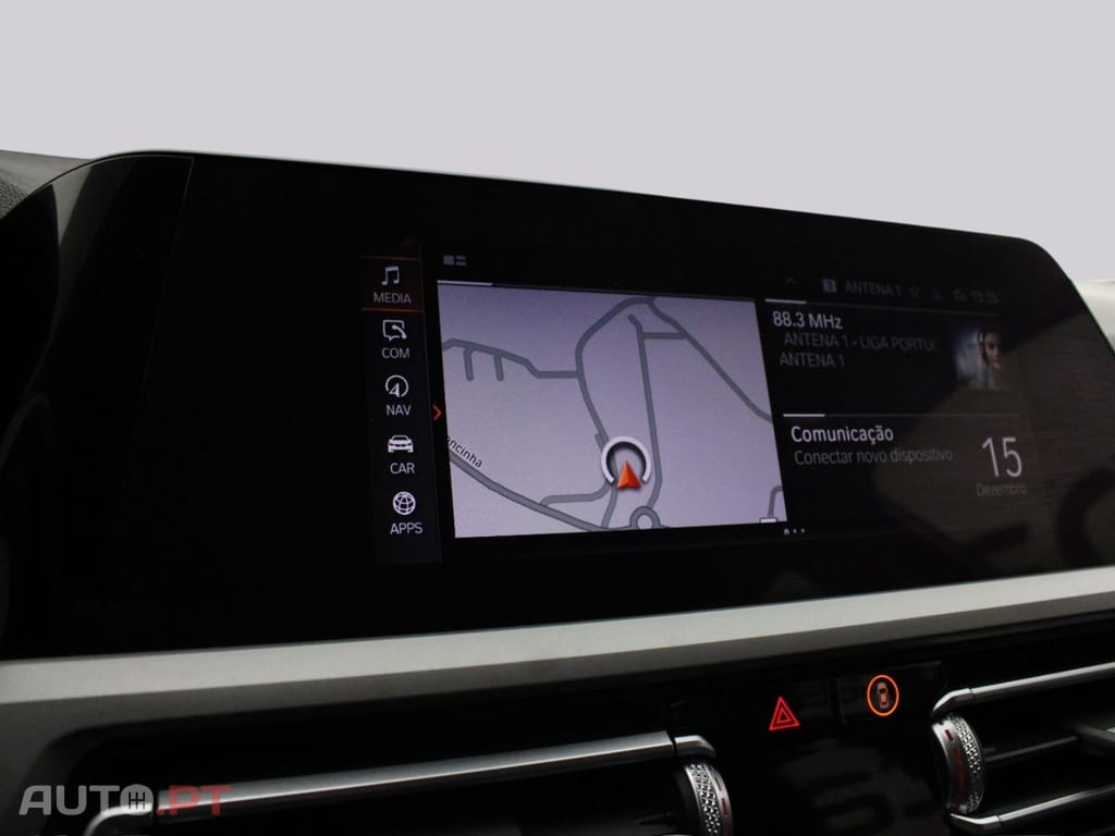 BMW 330 TOURING PLUG-IN ADVANTAGE I.V.A DEDUTÍVEL