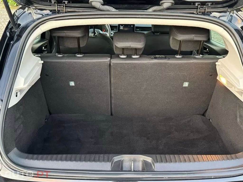 Renault Clio 1.6 E-Tech Intens