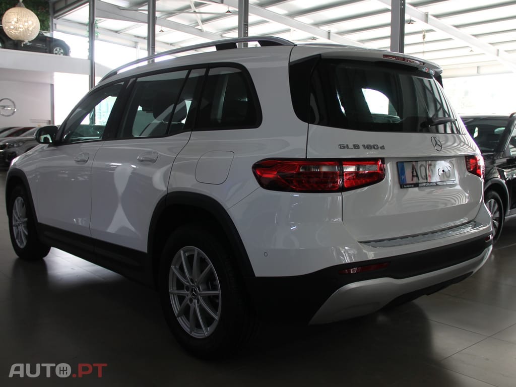 Mercedes-Benz GLB 180 d