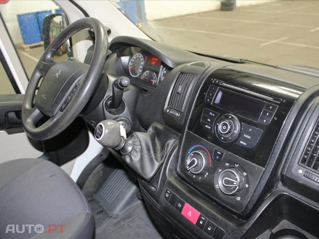 Citroen Jumper 2.2 HDi 33 L2H2