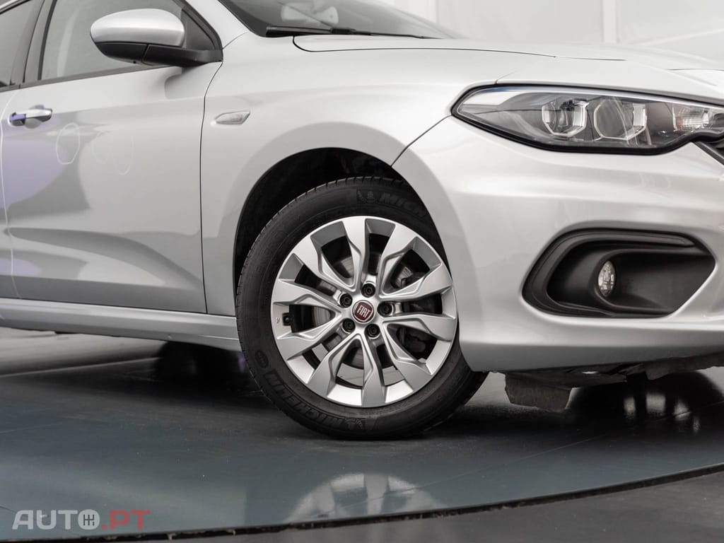 Fiat Tipo 1.3 M-Jet Lounge