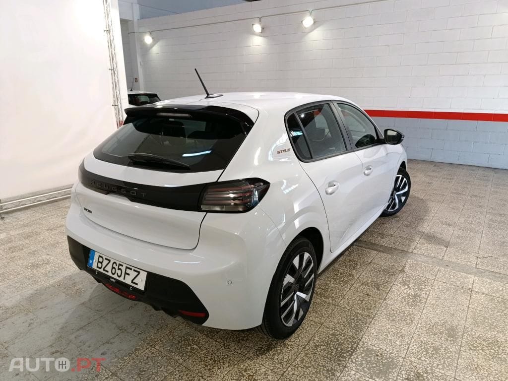 Peugeot 208 1.2 Style