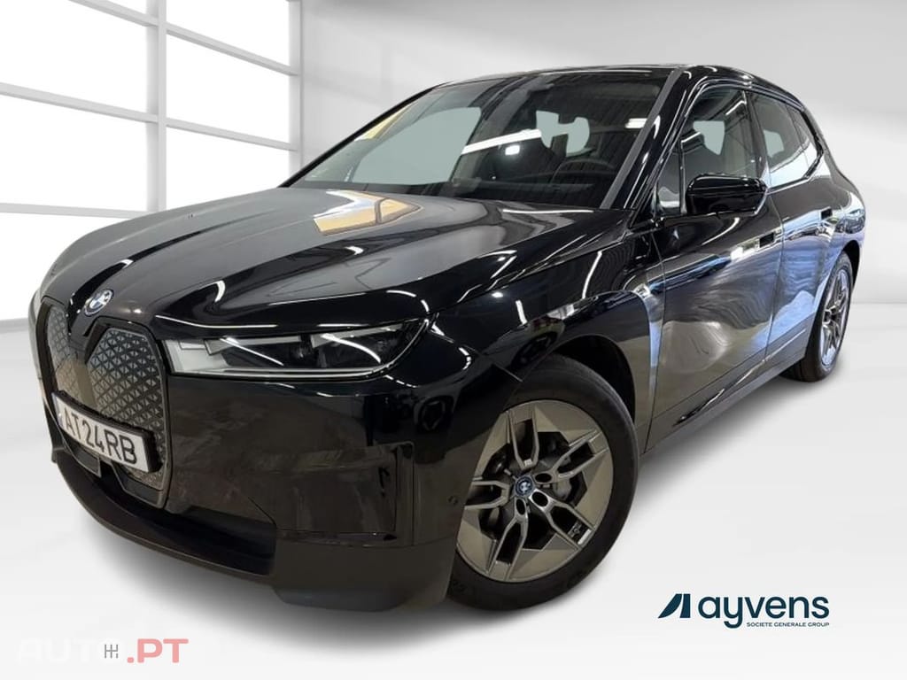 BMW iX xDrive 40