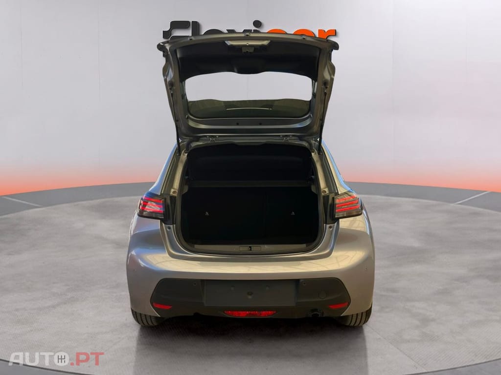 Peugeot 208 1.2 Hybrid Style e-DCS6