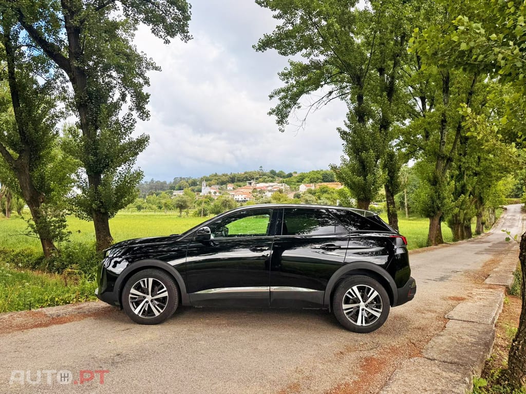 Peugeot 3008 1.2 PureTech Allure Pack EAT8