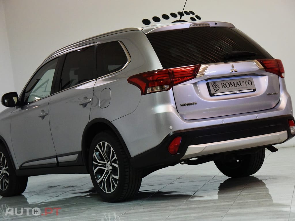 Mitsubishi Outlander 2.2 DI-D Intense+