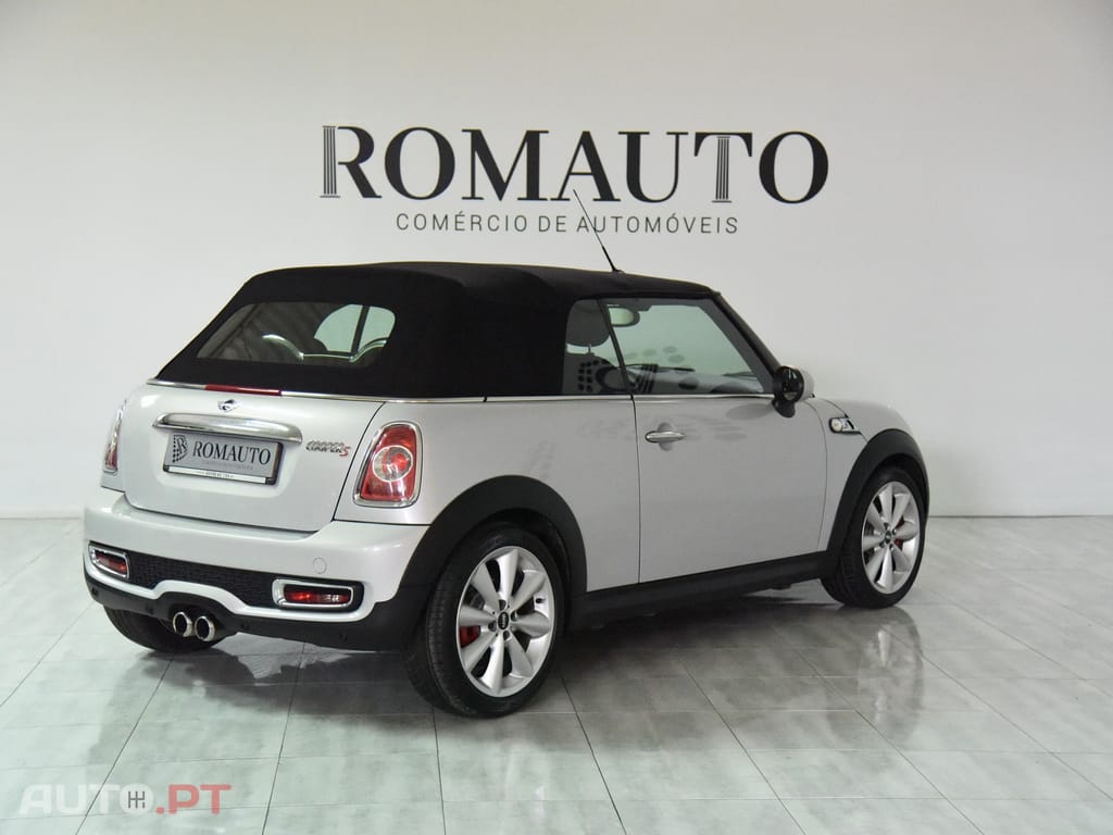 MINI Cooper S Auto