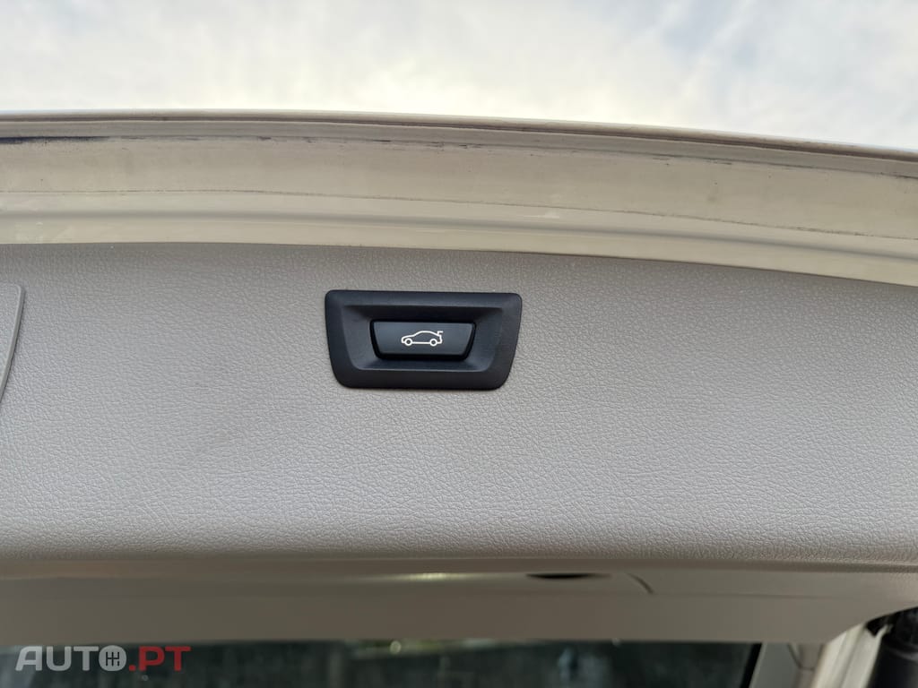 BMW 320 d Touring Line Sport