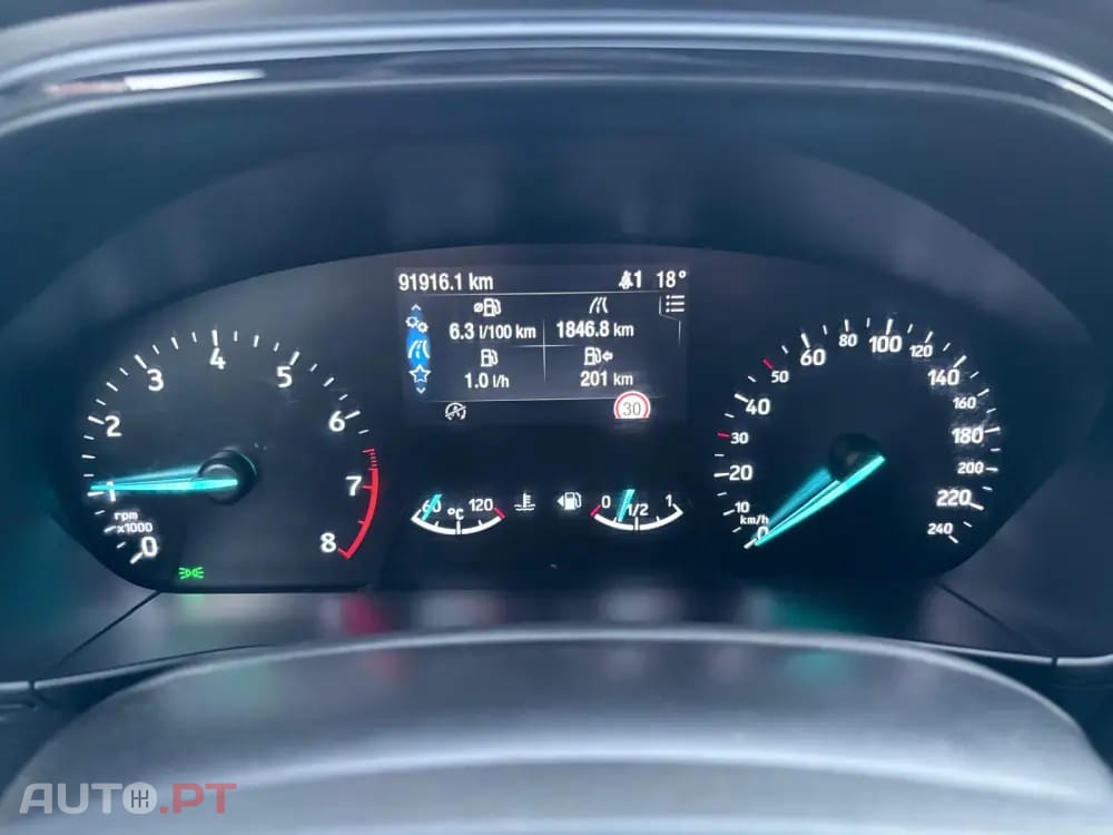 Ford Focus SW 1.0 EcoBoost ST-Line