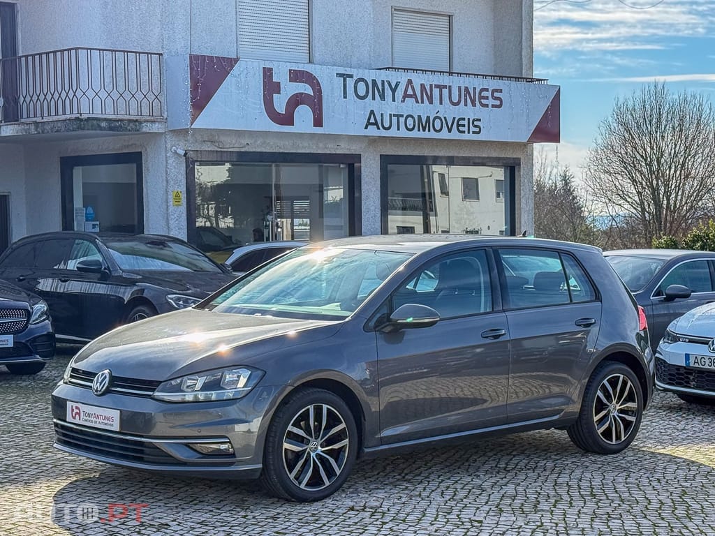 Volkswagen Golf 1.0 TSI Confortline