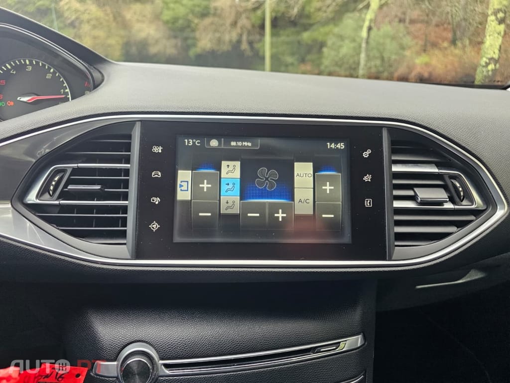 Peugeot 308 SW 1.6 BlueHDi Active J17