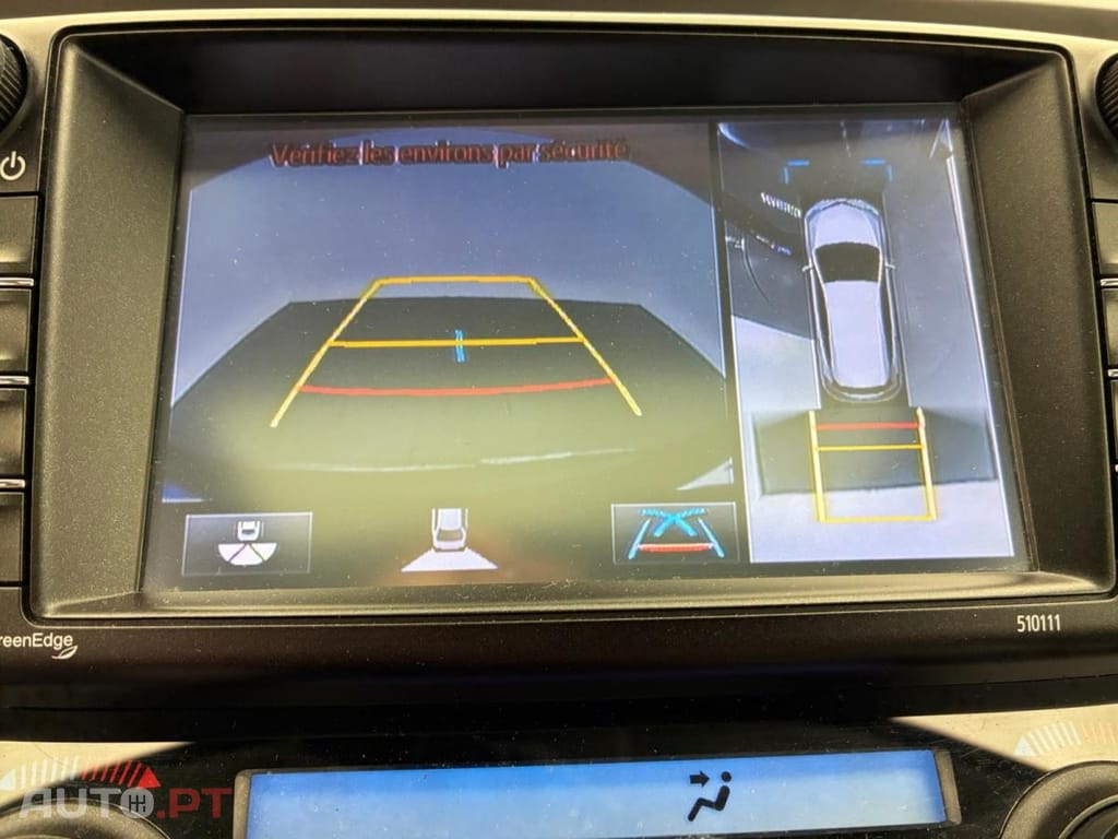 Toyota RAV4 2.5 HDF Lounge AWD-i