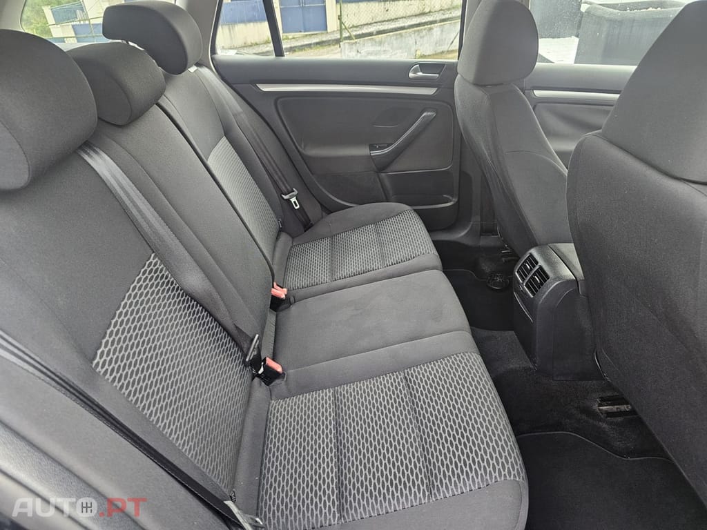 Volkswagen Golf 1.6 TDI Trendline