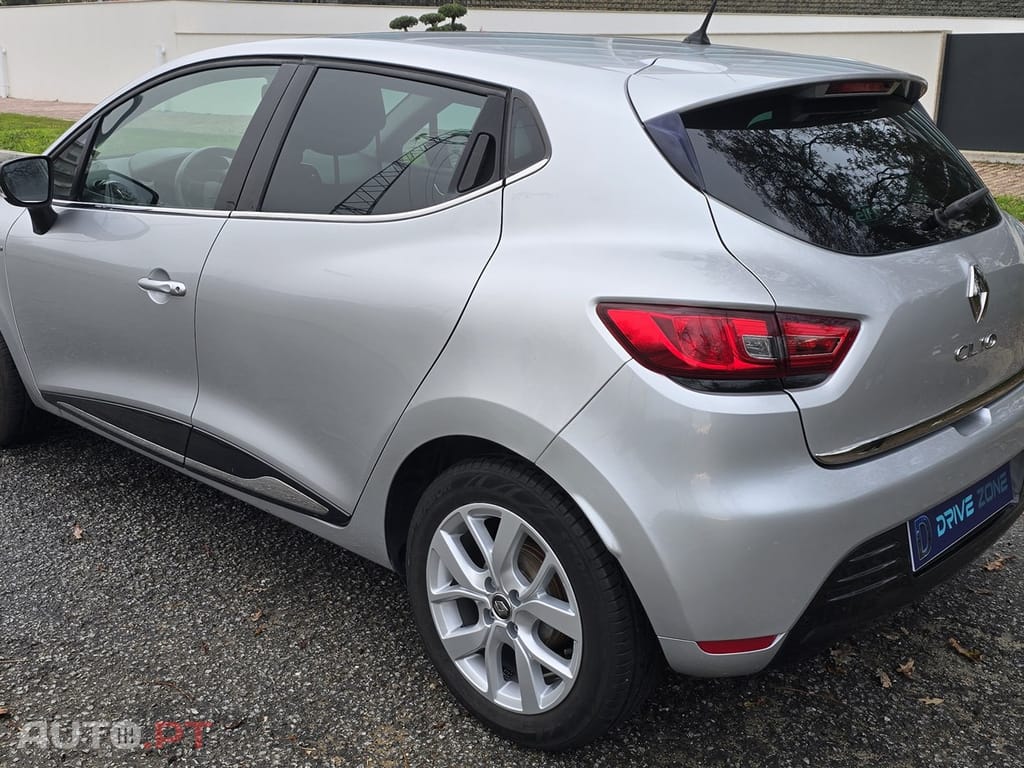 Renault Clio 0.9 TCe Limited Bi-Fuel