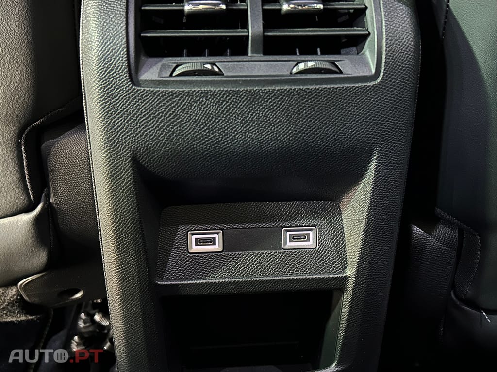 Peugeot 408 1.6 Hybrid GT e-EAT8