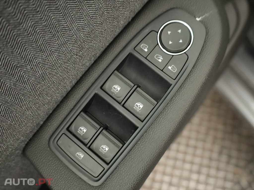 Renault Clio Clio 1.0 TCe Techno Bi-Fuel