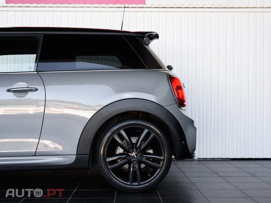 MINI Cooper Cooper D