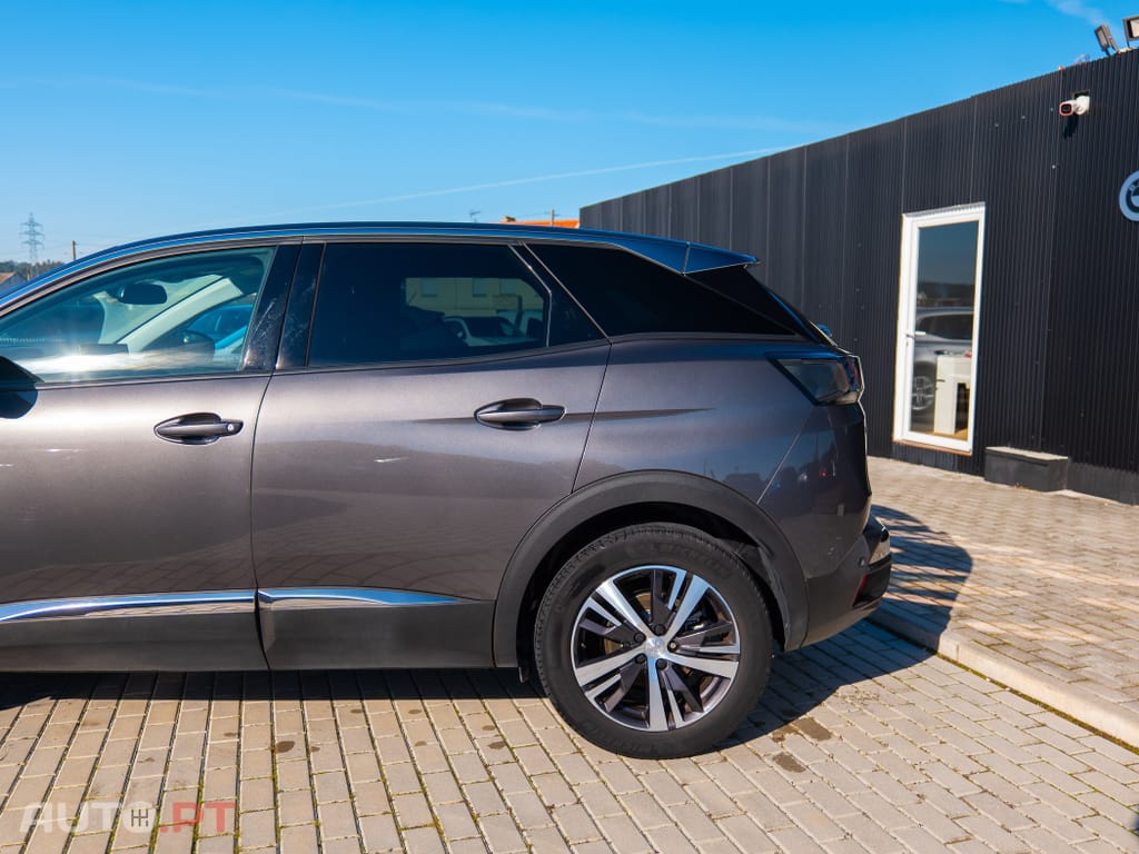 Peugeot 3008 1.2 PureTech Allure Pack EAT8