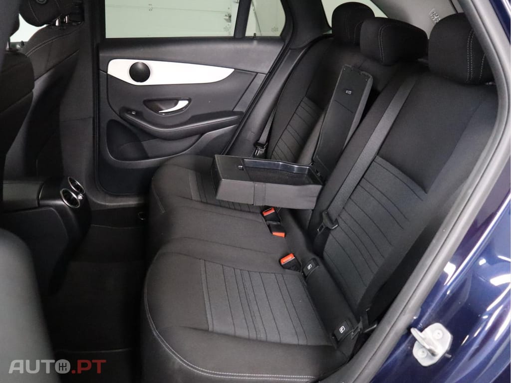 Mercedes-Benz GLC 200  300 e 4MATIC