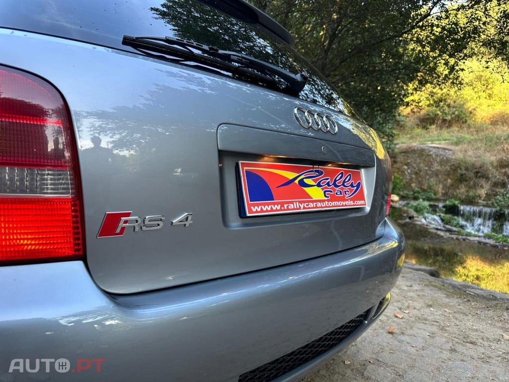 Audi RS4 2.7 V6 quattro