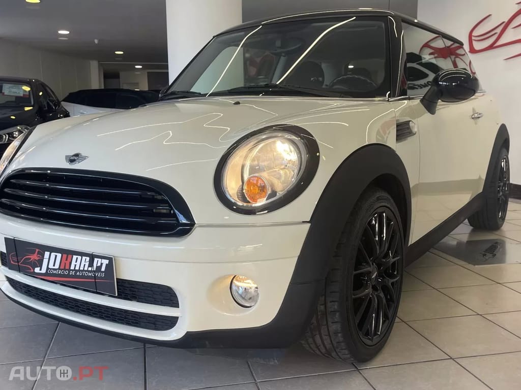 MINI One D - Black Details JLL 17