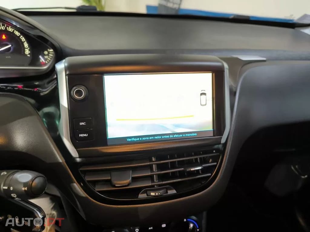 Peugeot 208  Puretech 82 Start Stop Style